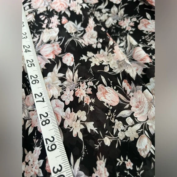 Ieena Mac Duggal Black multi floral flutter sleeve maxi dress (10) - Picture 8 of 10